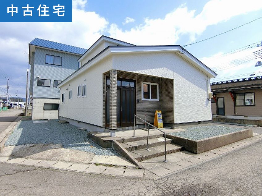 【商談中】釈迦内字高館下　中古住宅